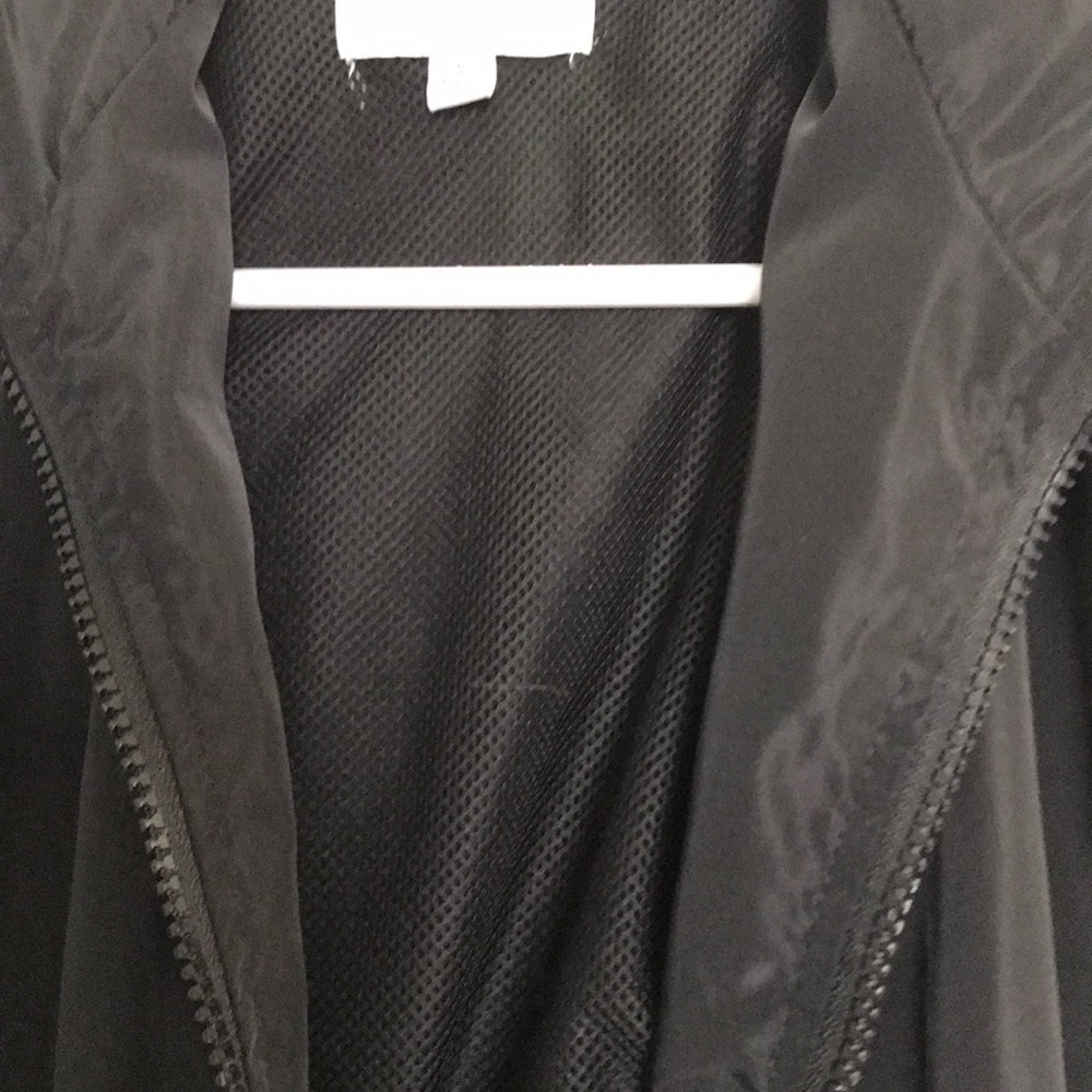 Small hooded nylon jacket - Picture 2 of 7